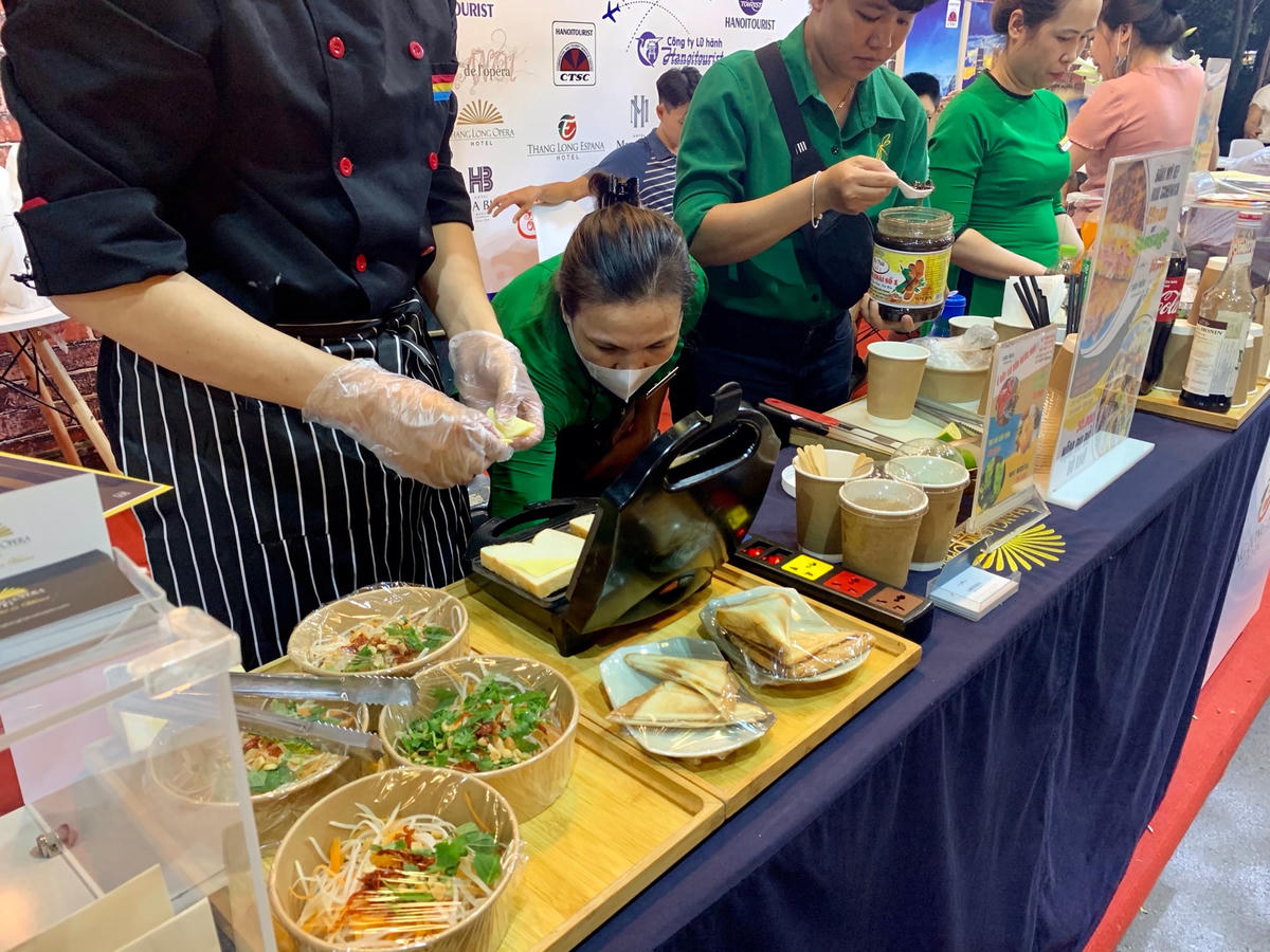  Ẩm thực Hà Nội được giới thiệu tại lễ hội.