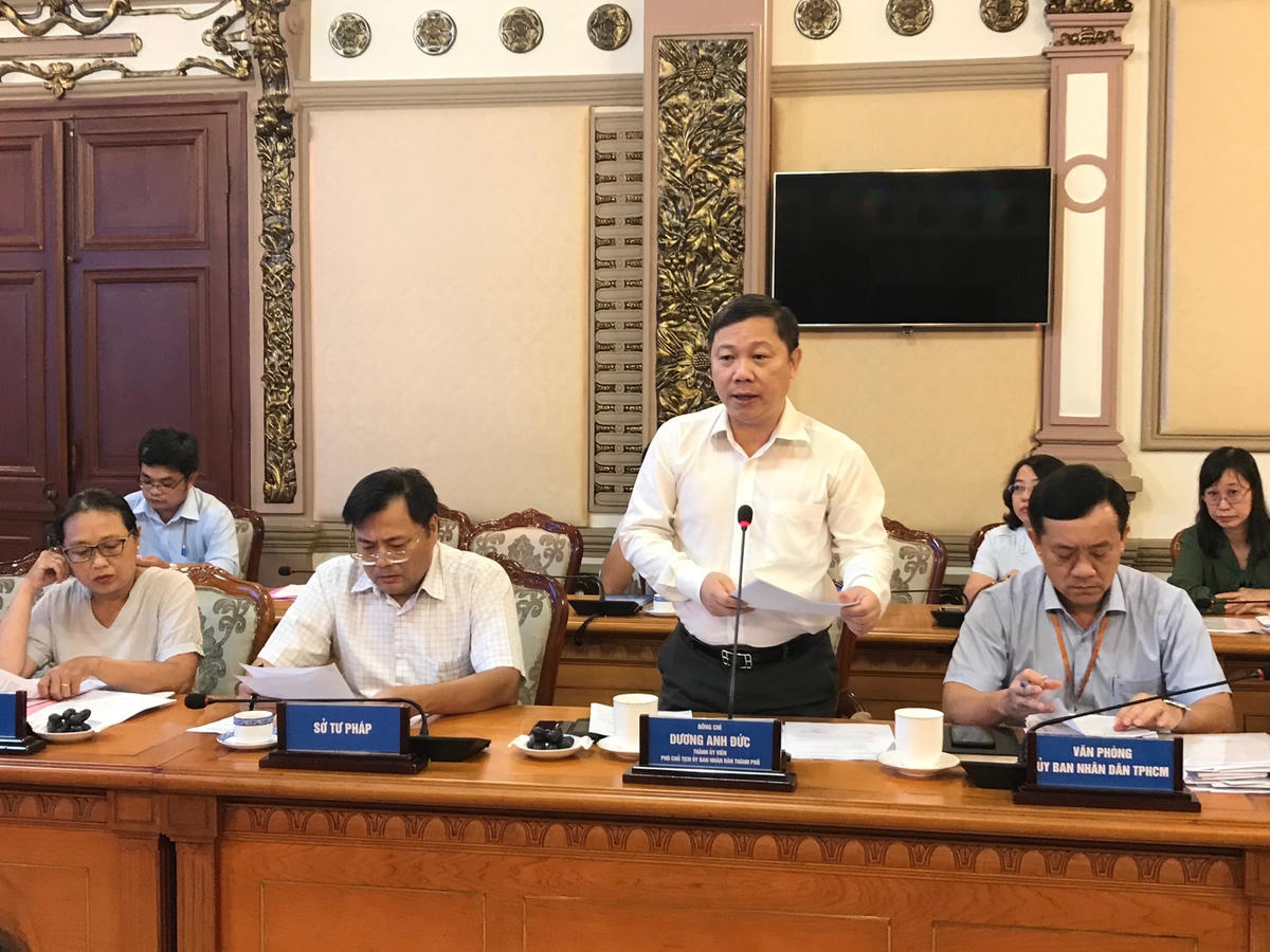 Phó Chủ tịch UBND TP HCM Dương Anh Đức phát biểu tại buổi làm việc.