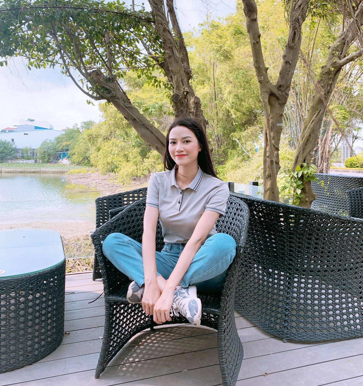 Anh Đào dành thời gian nghiên cứu kịch bản cho vai diễn đầu tay. 