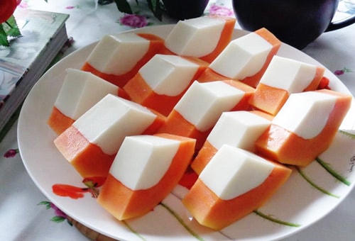 Thạch đu đủ nước cốt dừa ngon bổ dưỡng cho ngày nắng nóng