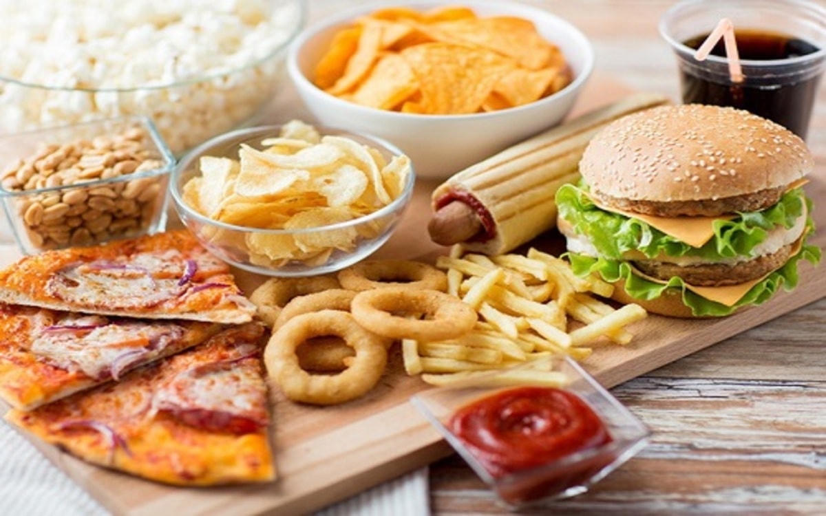 Tác hại đáng sợ của việc nhịn ăn tối để giảm cân