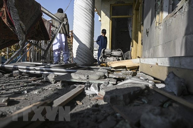 Nhà cửa bị phá hủy sau loạt vụ nổ tại Khair Khana, phía tây bắc thủ đô Kabul, Afghanistan, ngày 21/11/2020. (Ảnh: AFP/TTXVN).