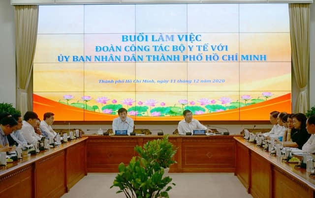 Đoàn công tác Bộ Y tế làm việc với UBND TP.HCM