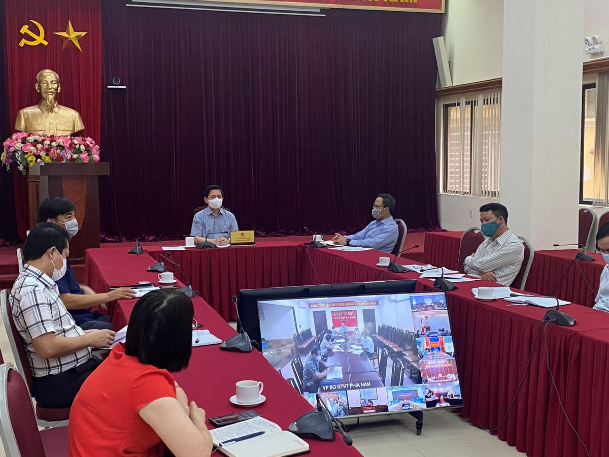 Hình ảnh buổi họp giao ban chiều ngày 23/7/2021.