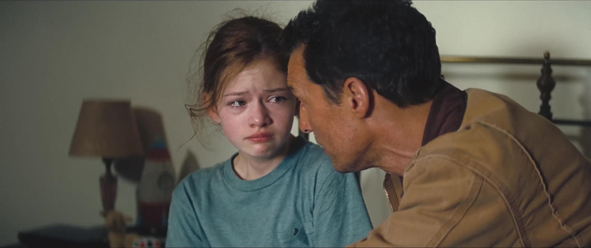 Mackenzie Foy gây xúc động tột cùng trong bom tấn Interstellar của đạo diễn Christopher Nolan.
