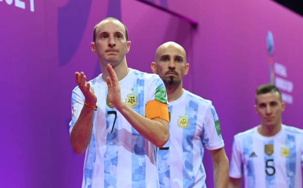 Nỗi buồn của những nhà cựu vương Argentina.