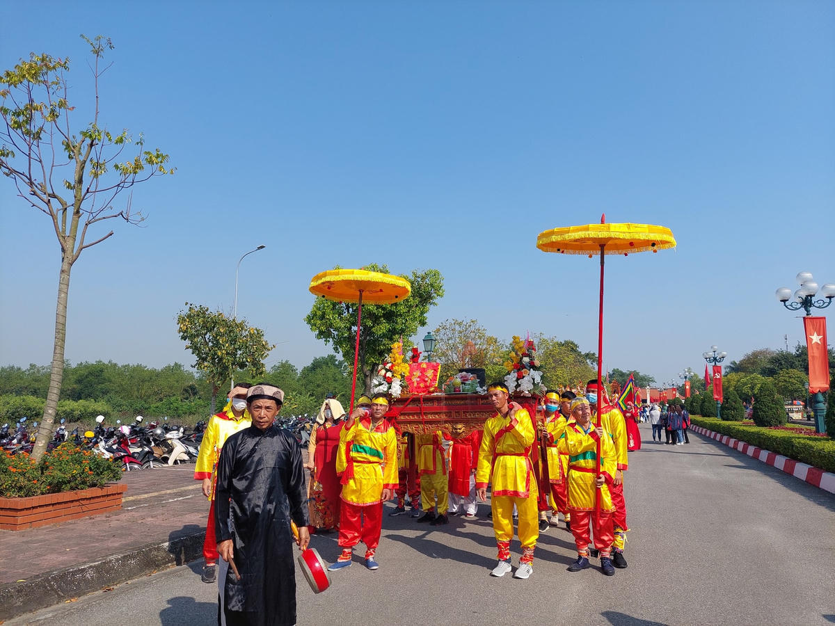 Quảng Ninh: Khai hội truyền thống Bạch Đằng năm 2022 