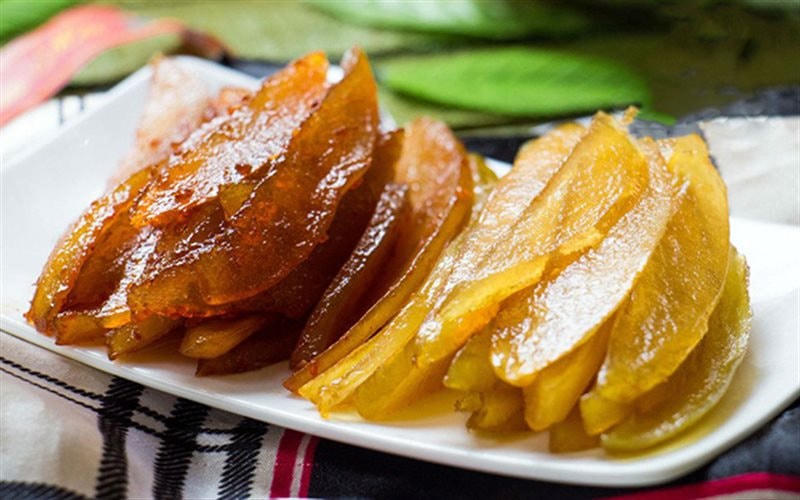 Mứt xoài dẻo chua ngọt.