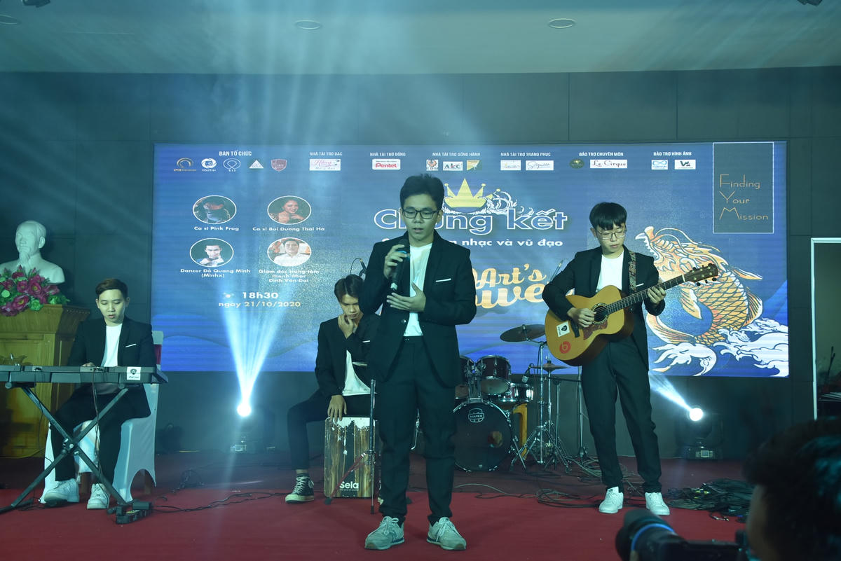 Cháy hết mình tại Chung kết 'Âm nhạc và vũ đạo Art's Power năm 2020