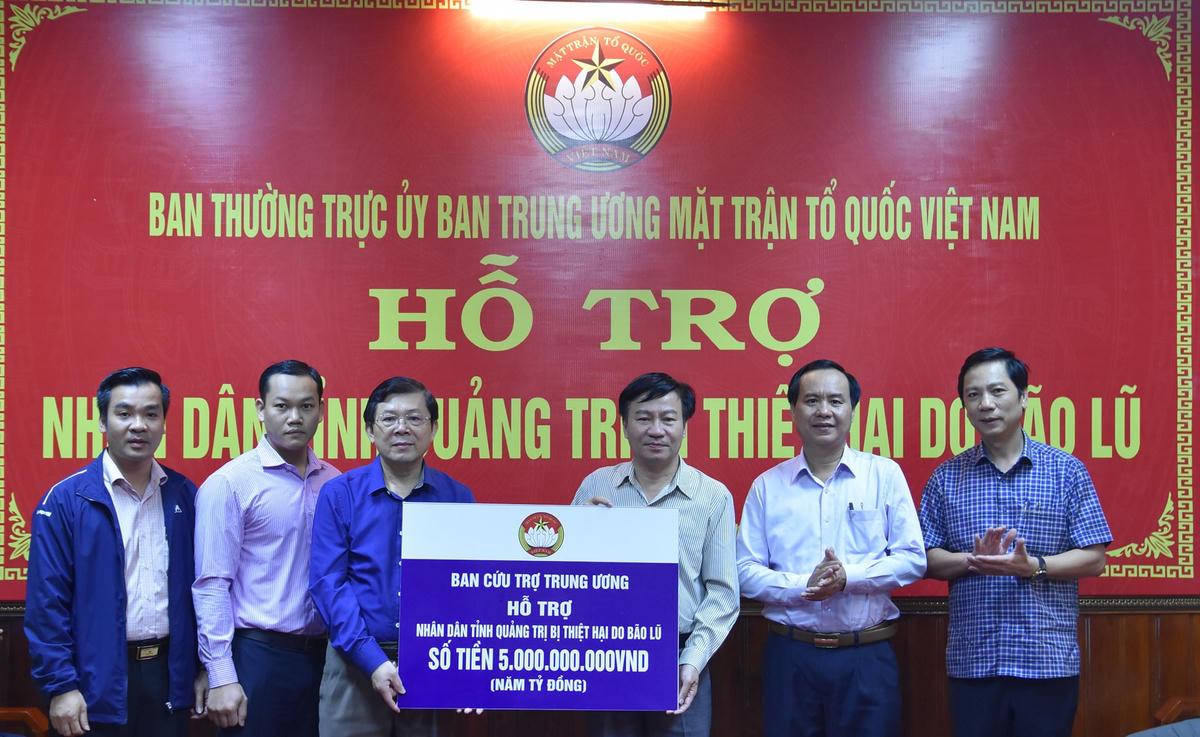 Ban Cứu trợ Trung ương hỗ trợ tỉnh Quảng Trị 5 tỷ đồng khắc phục hậu quả mưa bão gây ra.