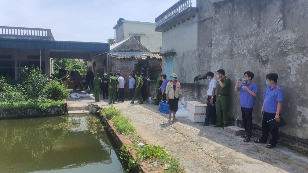 Ngôi nhà, nơi xảy ra vụ thảm sát ở Thái Bình sáng nay.