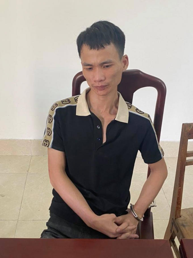 Nghệ An: Bắt vụ vận chuyển 2 bánh heroin, 10 kg ma tuý đá