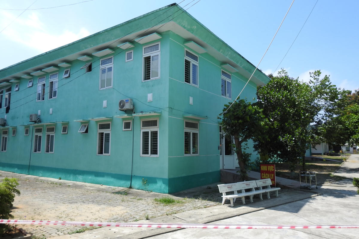 Khu cách ly nghiêm ngặt, điều trị cho hàng trăm bệnh nhân mắc Covid-19 tại Bệnh viện phổi Đà Nẵng. Ảnh: Bình Nguyên.