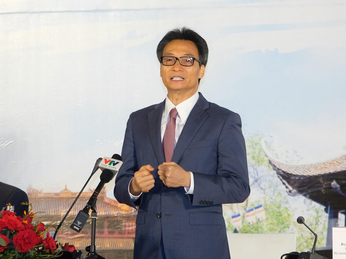 Phó Thủ tướng Vũ Đức Đam phát biểu chỉ đạo hội nghị.
