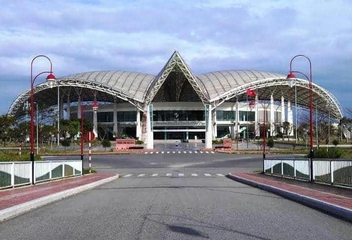 Cung Thể thao Tiên Sơn được trưng dụng làm Bệnh viện dã chiến, có thể tiếp nhận cùng lúc 2.000 người.
