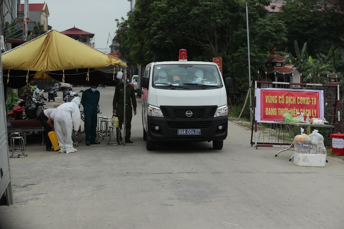 Một điểm kiểm soát Covid-19 tại xã Mão Điền (Thuận Thành, Bắc Ninh). Ảnh: Quang Vinh.