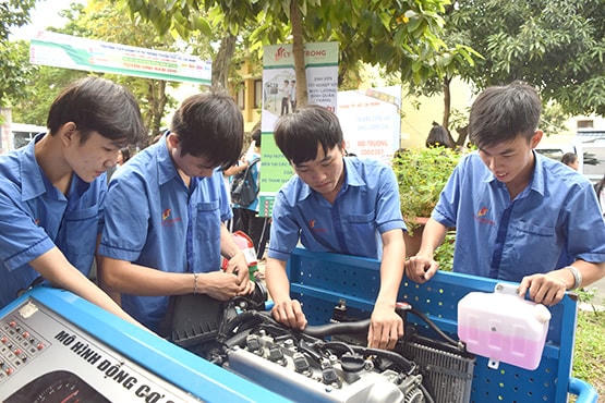 Đào tạo văn hóa trong trường nghề: Vẫn&nbsp;còn ‘vênh’ nhau