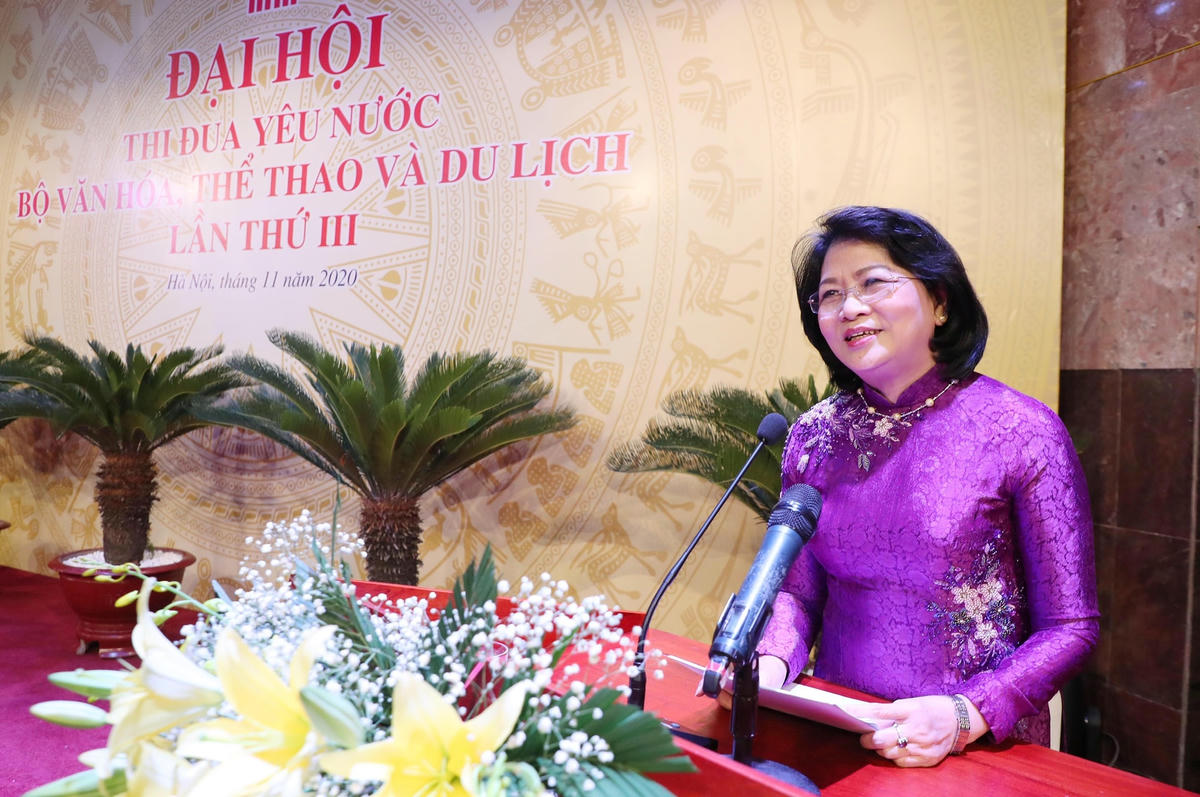 Phó Chủ tịch nước Đặng Thị Ngọc Thịnh phát biểu tại Đại hội. Ảnh: Trần Huấn.