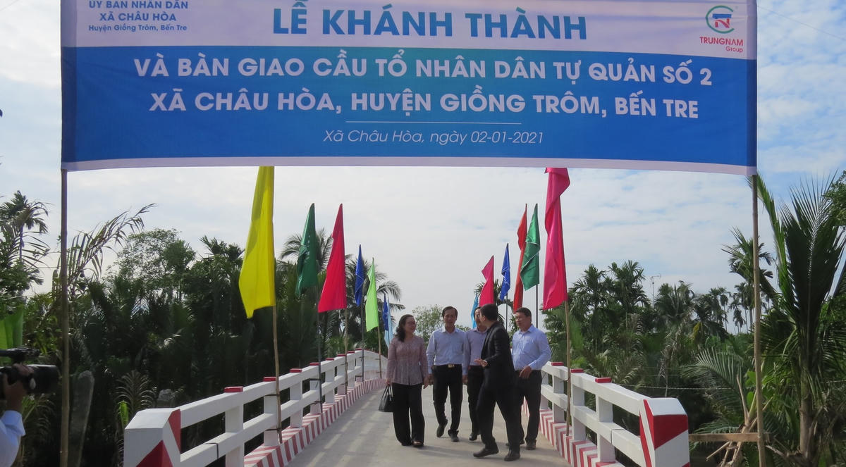 Cầu mới cho người dân ở xã Châu Hòa