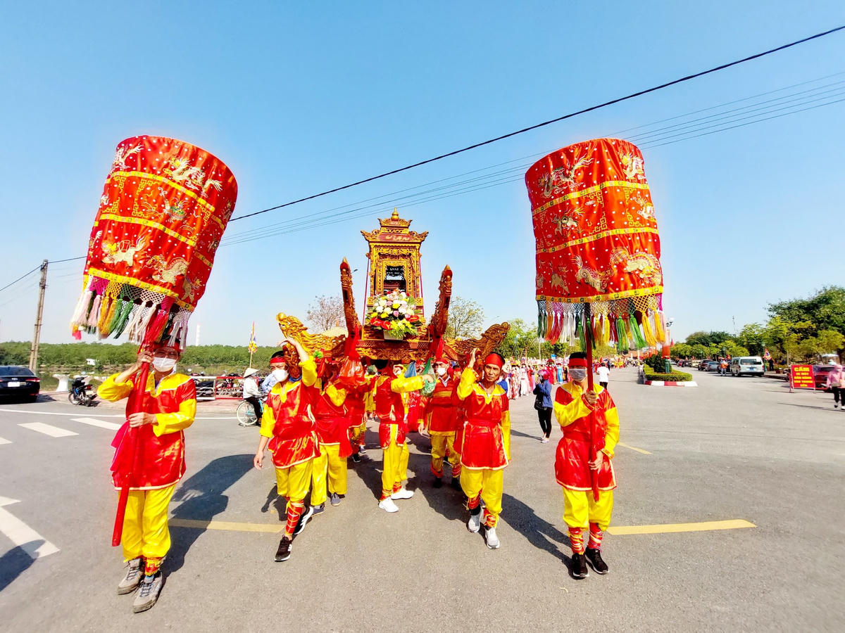Quảng Ninh: Khai hội truyền thống Bạch Đằng năm 2022 
