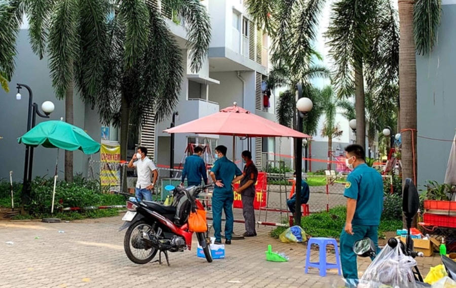 Chung cư Ehome 4 tiếp tục bị cách ly y tế tạm thời.