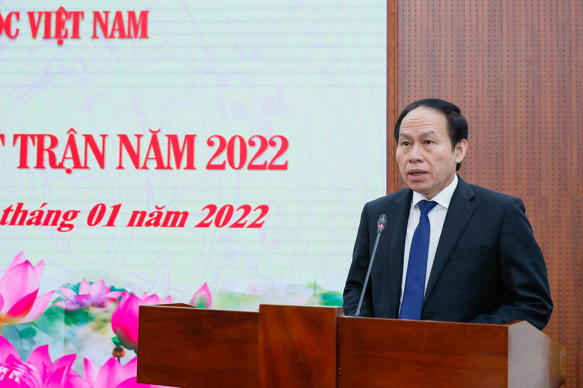 Phó Chủ tịch - Tổng Thư ký Lê Tiến Châu gợi mở một số định hướng nhiệm vụ công tác Mặt trận năm 2022.