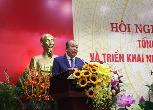 Phó Thủ tướng Thường trực Chính phủ Trương Hòa Bình phát biểu tại Hội nghị.