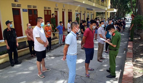 Hơn 40 đối tượng bị cơ quan chức năng bắt giữ.