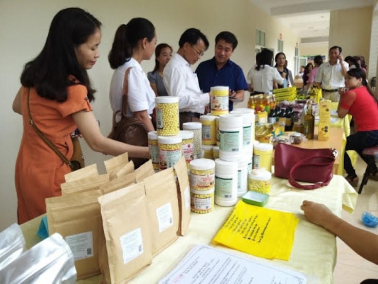 Người tiêu dùng tỉnh Yên Bái ưu tiên sử dụng hàng trong tỉnh do người dân tự làm ra.