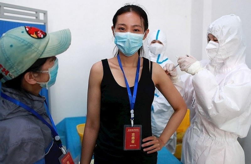 Tiêm vaccine ngừa dịch bệnh phổ biến ở Trung Quốc. Nguồn: DPA.