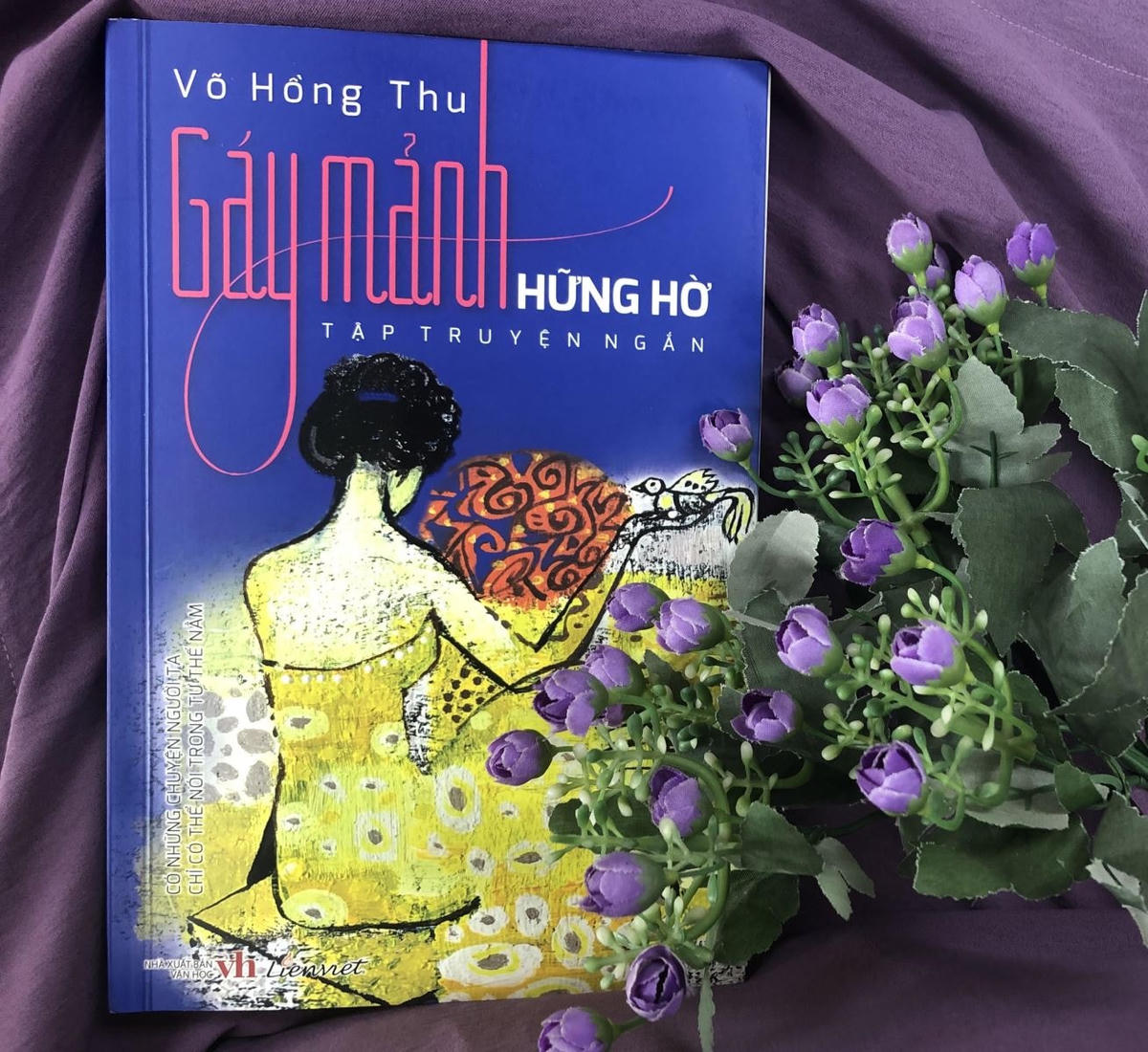 ‘Gáy mảnh hững hờ’