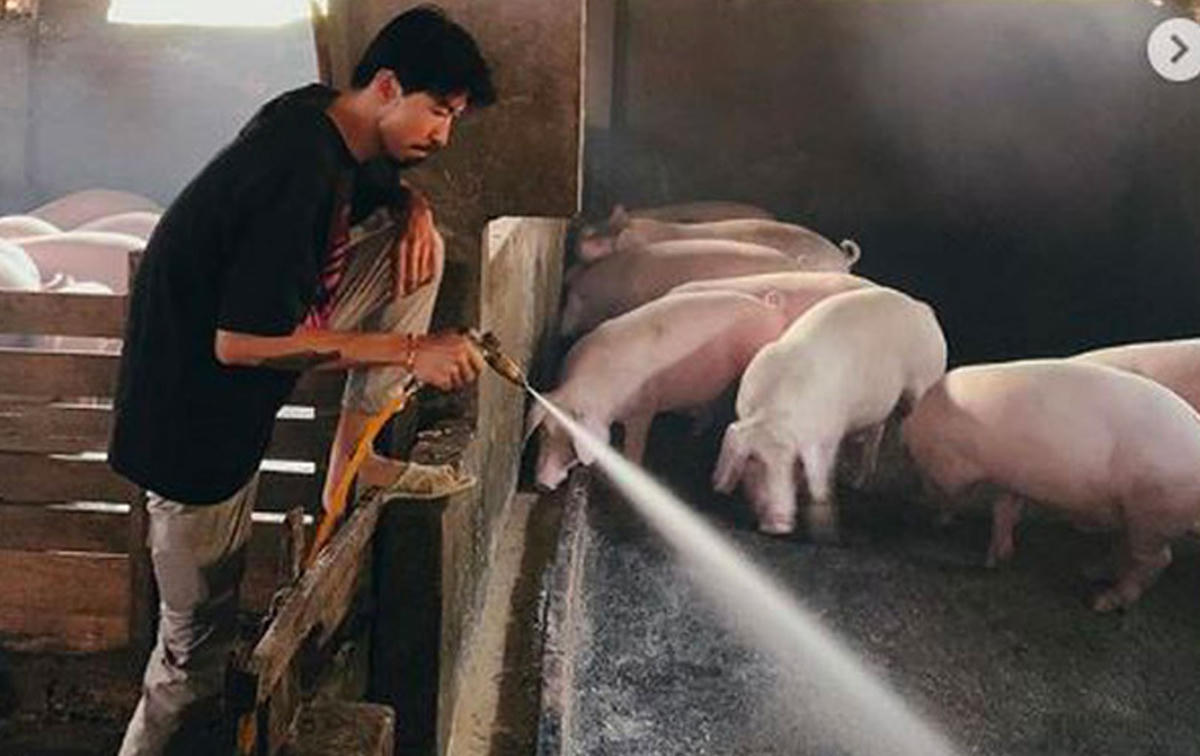 Sau khi nổi tiếng, anh ít sử dụng tiền để đầu tư cho bản thân. 