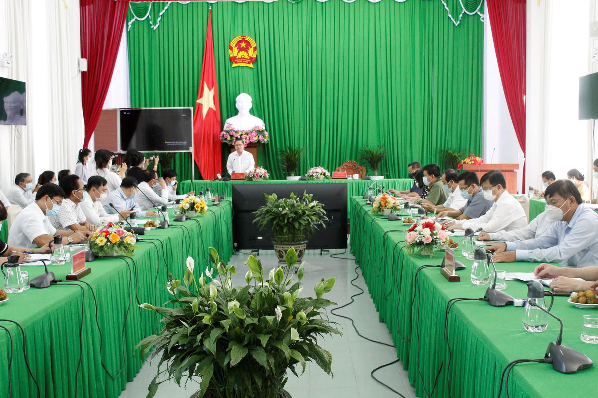 Ban Chỉ đạo phòng, chống dịch Covid-19 TP Cần Thơ họp về phòng chống dịch.