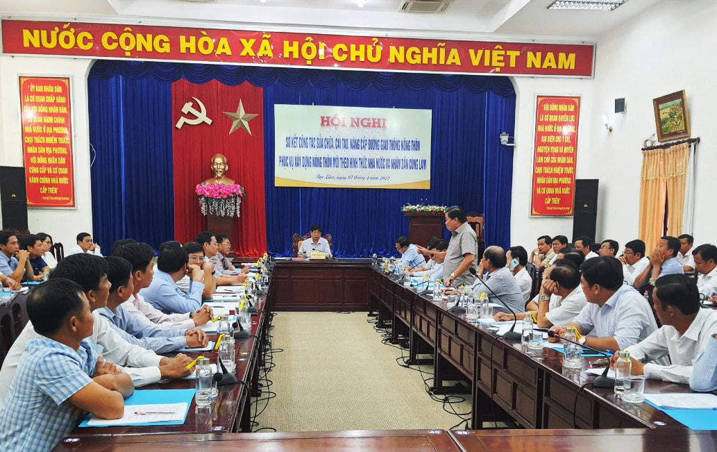 Hội nghị triển khai kế hoạch sửa chữa, cải tạo, nâng cấp đường giao thông nông thôn.