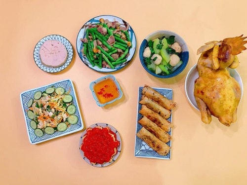 Mâm cỗ cúng Rằm tháng Chạp này bao gồm 7 món đẹp mắt.
