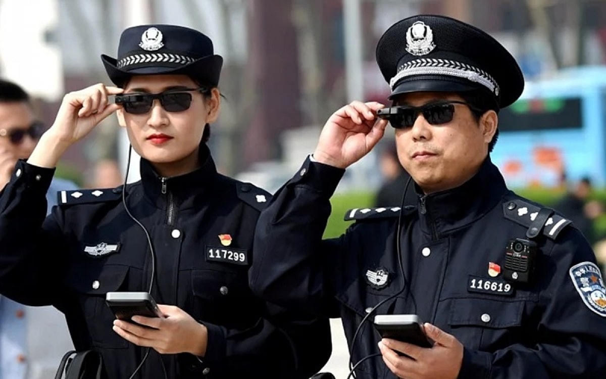 Cảnh sát Trung Quốc. Ảnh: SCMP.  