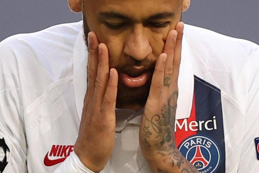 Cận cảnh PSG ngược dòng khó tin, giành vé bán kết Champions League