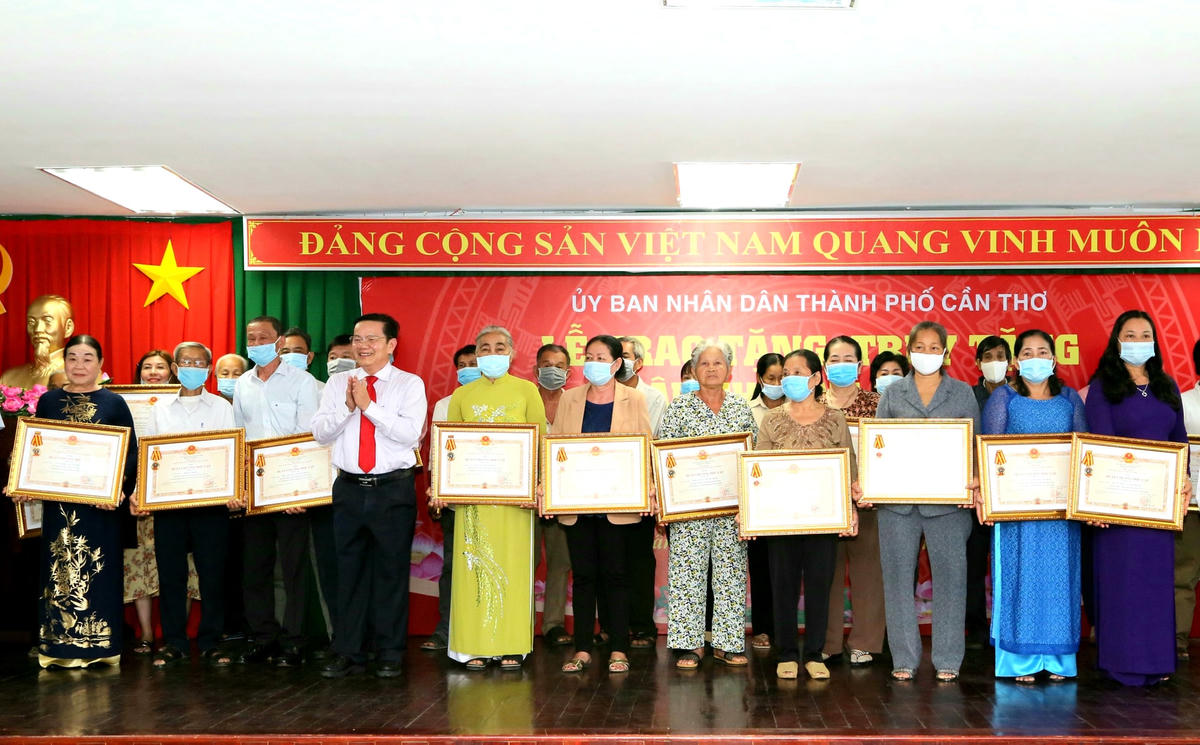 Cần Thơ: Nghĩa tình trọn vẹn với người có công&nbsp;