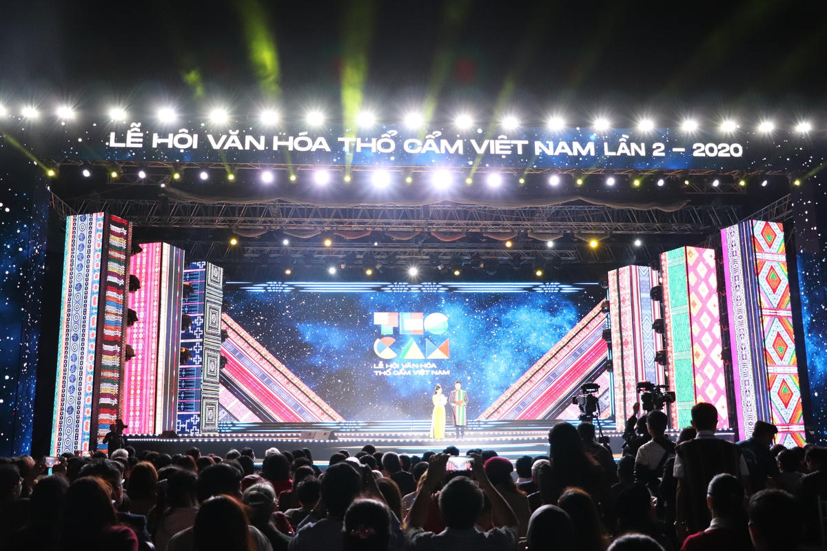 Lễ hội văn hóa thổ cẩm Việt Nam lần thứ 2 diễn ra tại TP Gia Nghĩa, tỉnh Đắk Nông.