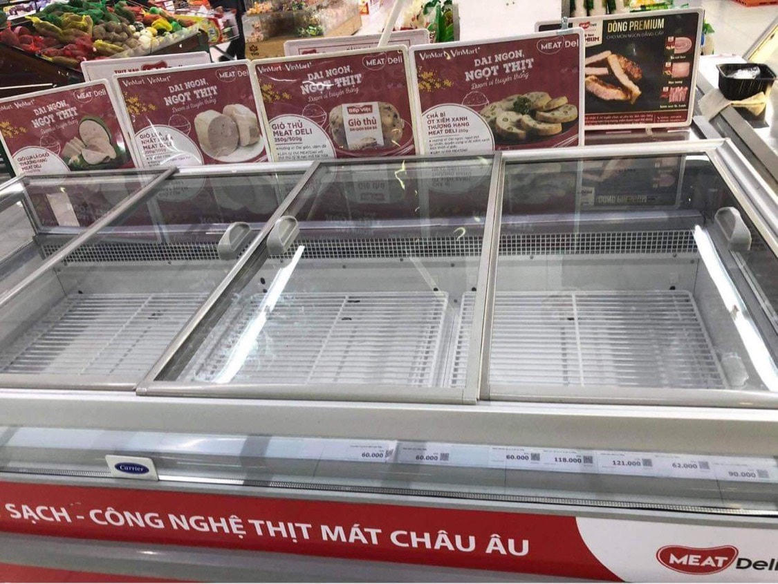 TP Hồ Chí Minh: Dân đổ xô mua đồ tích trữ, Sở Công thương cam kết đủ hàng hóa