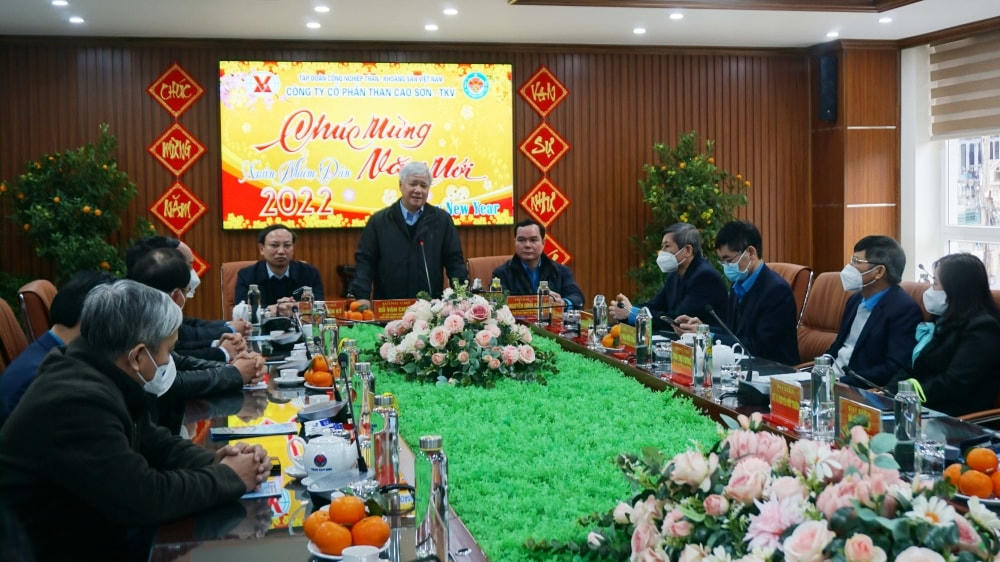 Chủ tịch UBTƯ MTTQ Việt Nam Đỗ Văn Chiến phát biểu tại buổi gặp mặt với lãnh đạo Tổng LĐLĐ Việt Nam, lãnh đạo tỉnh Quảng Ninh và Tập đoàn TKV.