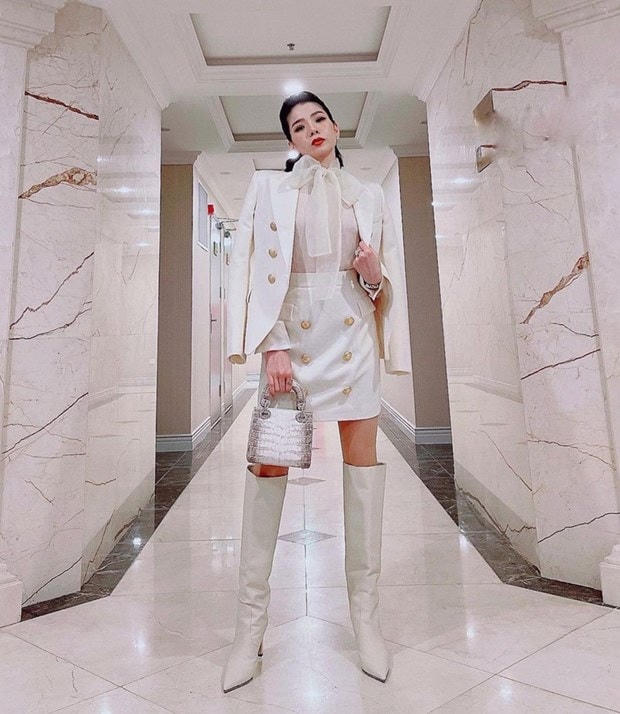 [ẢNH] Phong cách bánh bèo phủ sóng street style của dàn sao Việt