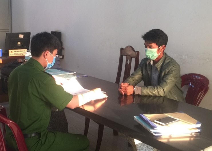 Trần Văn Tam tại cơ quan điều tra.