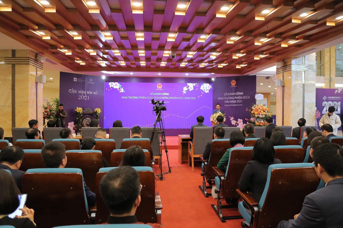 Quang cảnh buổi lễ.