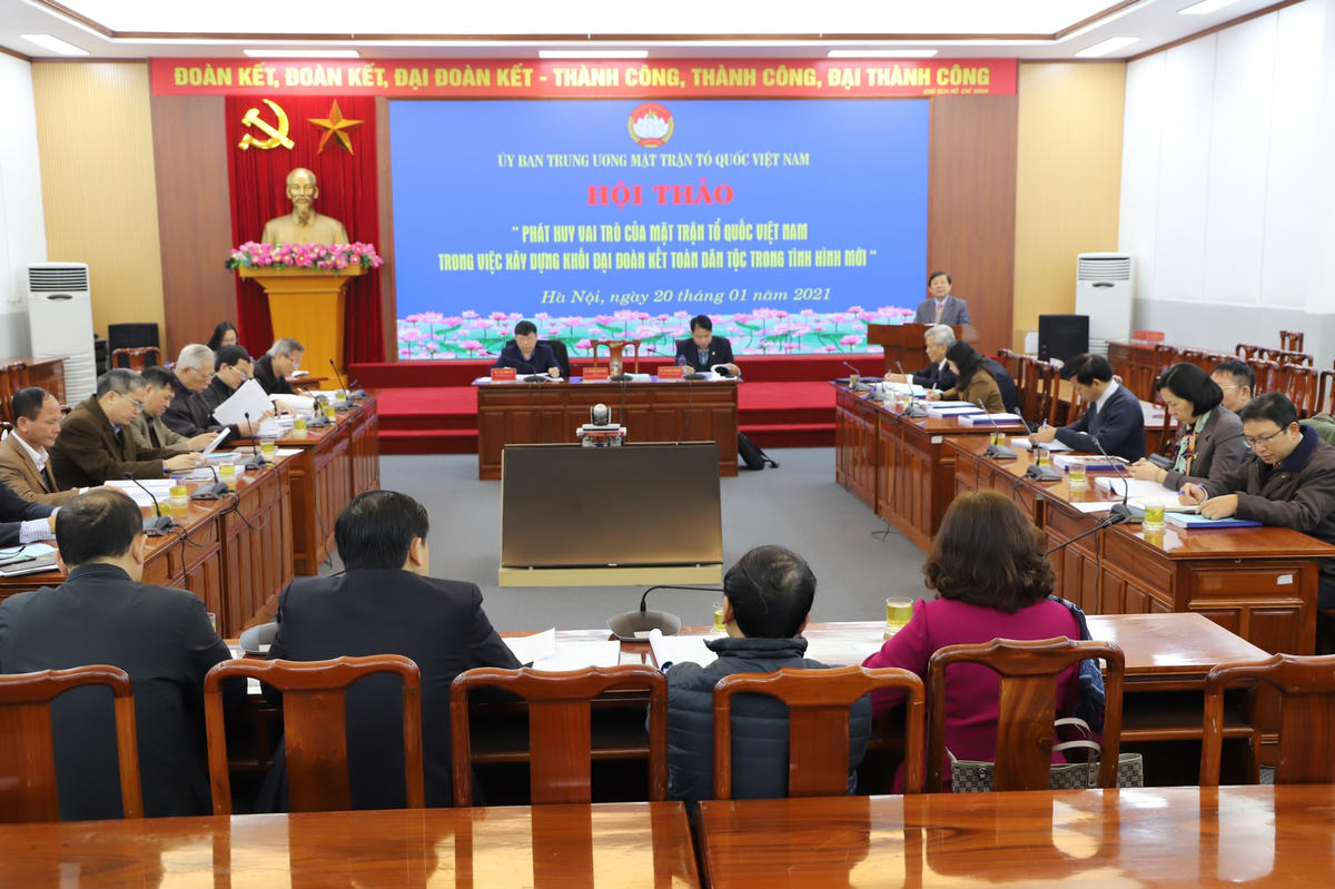 Quang cảnh hội thảo.