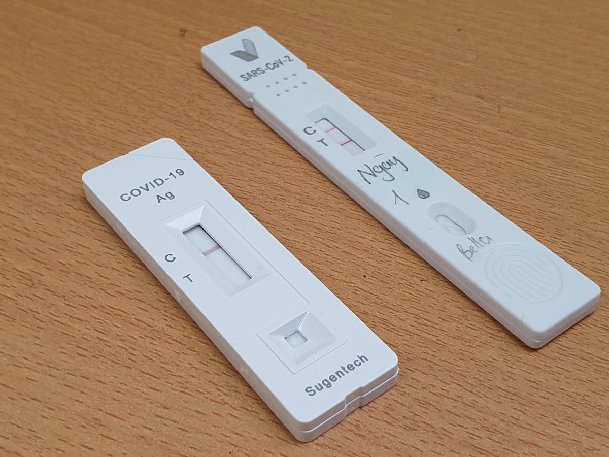 Test nhanh liên tục được đẩy giá những ngày gần đây. 