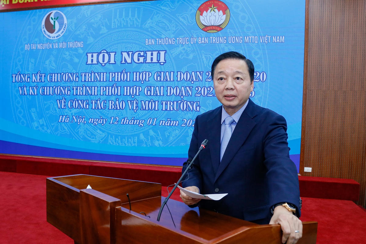 Bộ trưởng Trần Hồng Hà phát biểu tại Hội nghị.