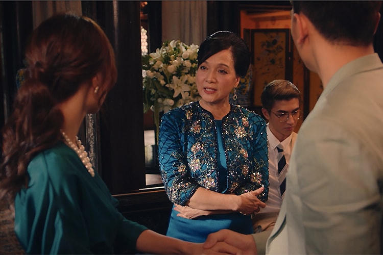 Các diễn viên trong phim “Gái già lắm chiêu”.