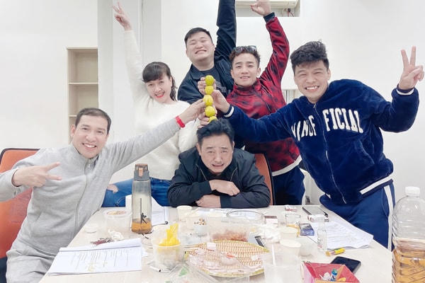 Gia đình Táo tập luyện. 