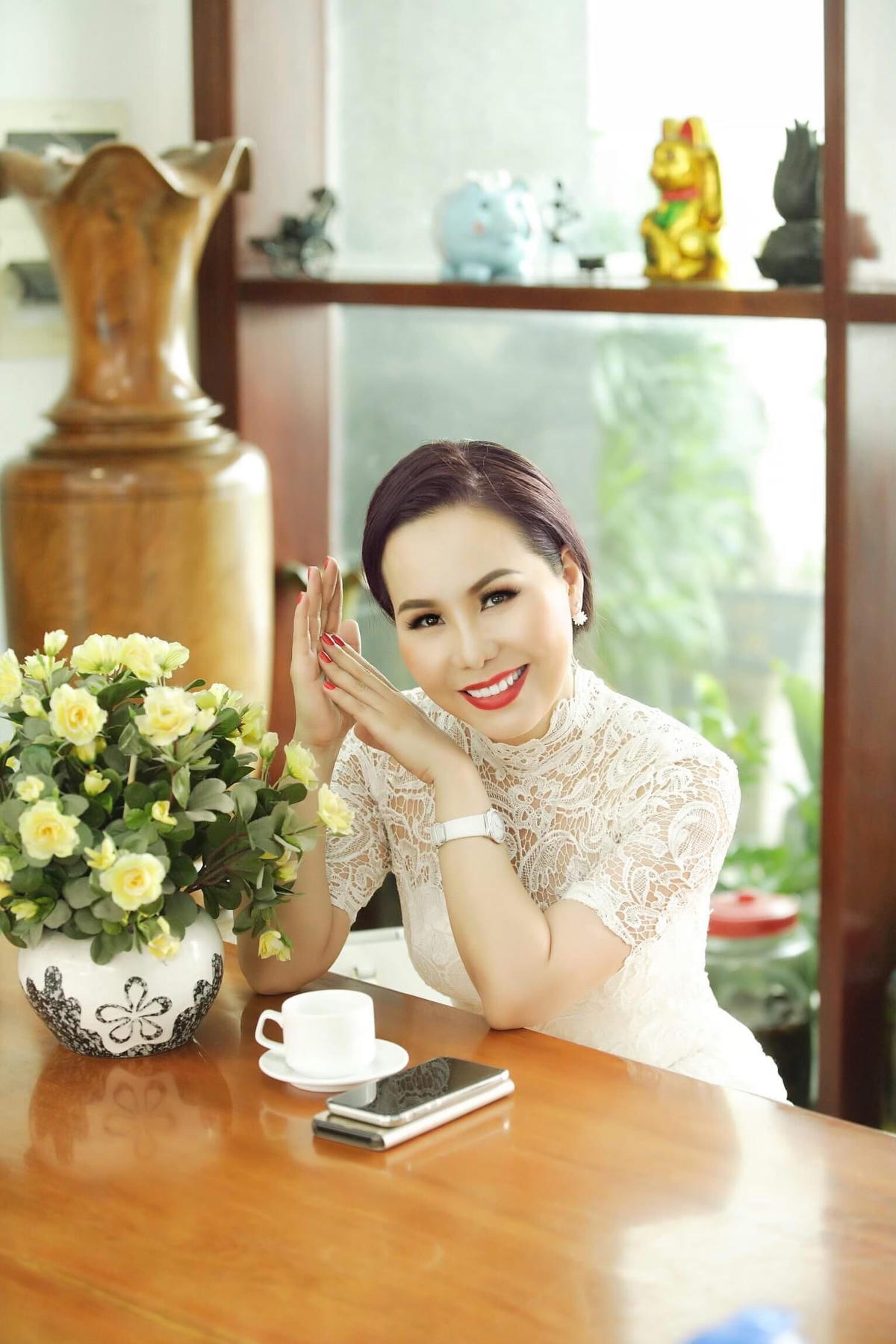 Nữ hoàng doanh nhân Kim Chi chia sẻ bí quyết mặc đẹp